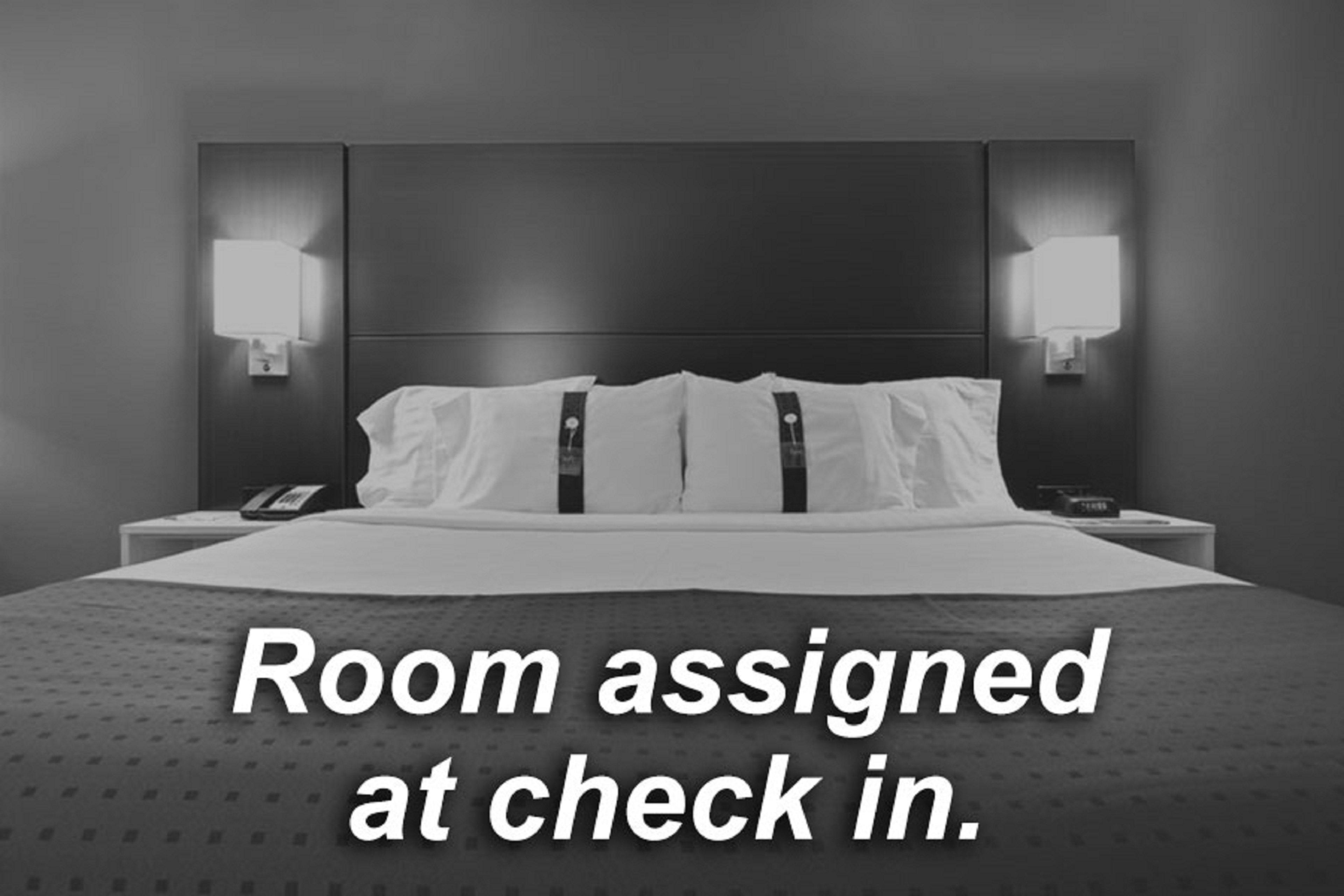 Holiday Inn Express Hotel & Suites Charlotte By Ihg Εξωτερικό φωτογραφία