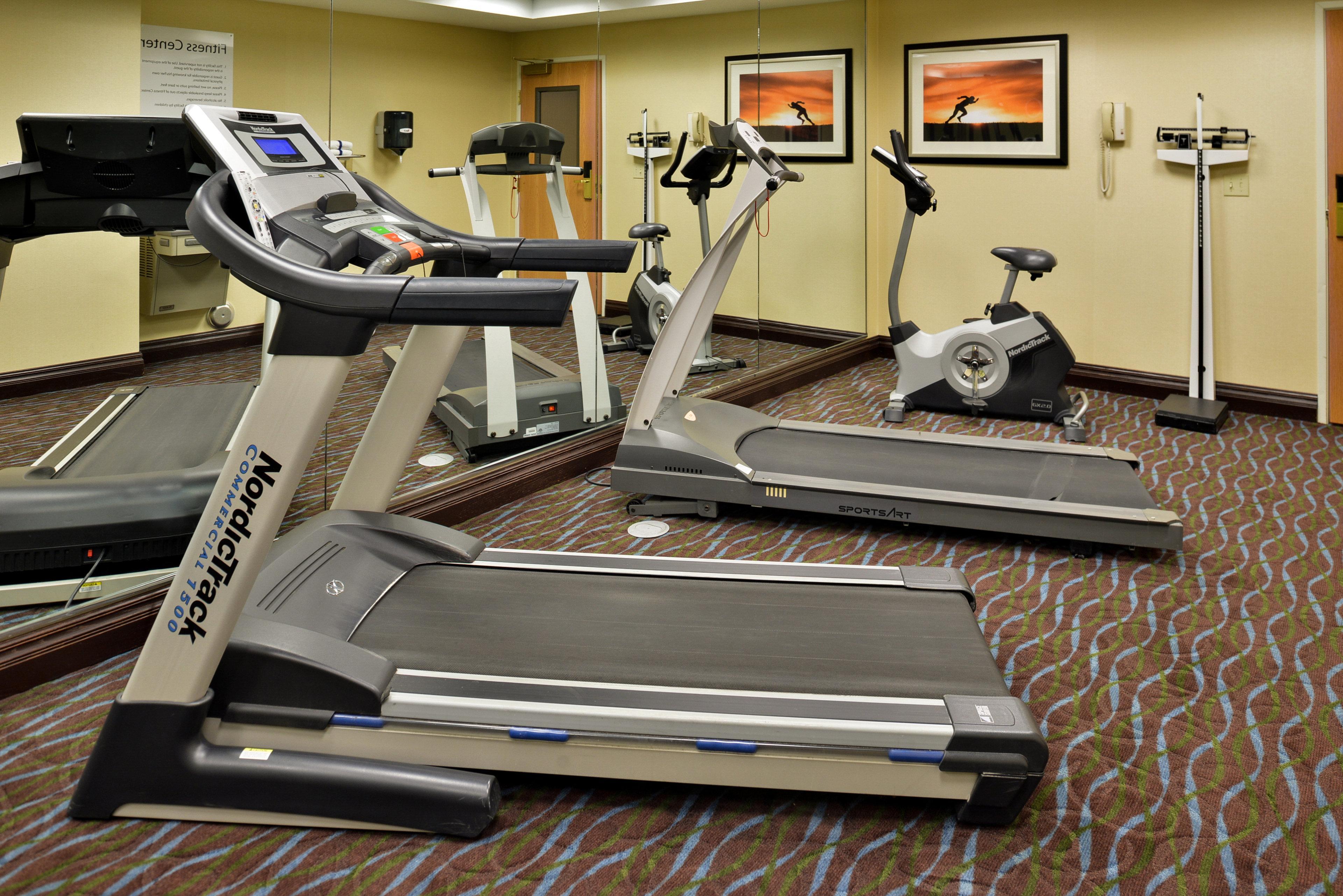 Holiday Inn Express Hotel & Suites Charlotte By Ihg Εξωτερικό φωτογραφία