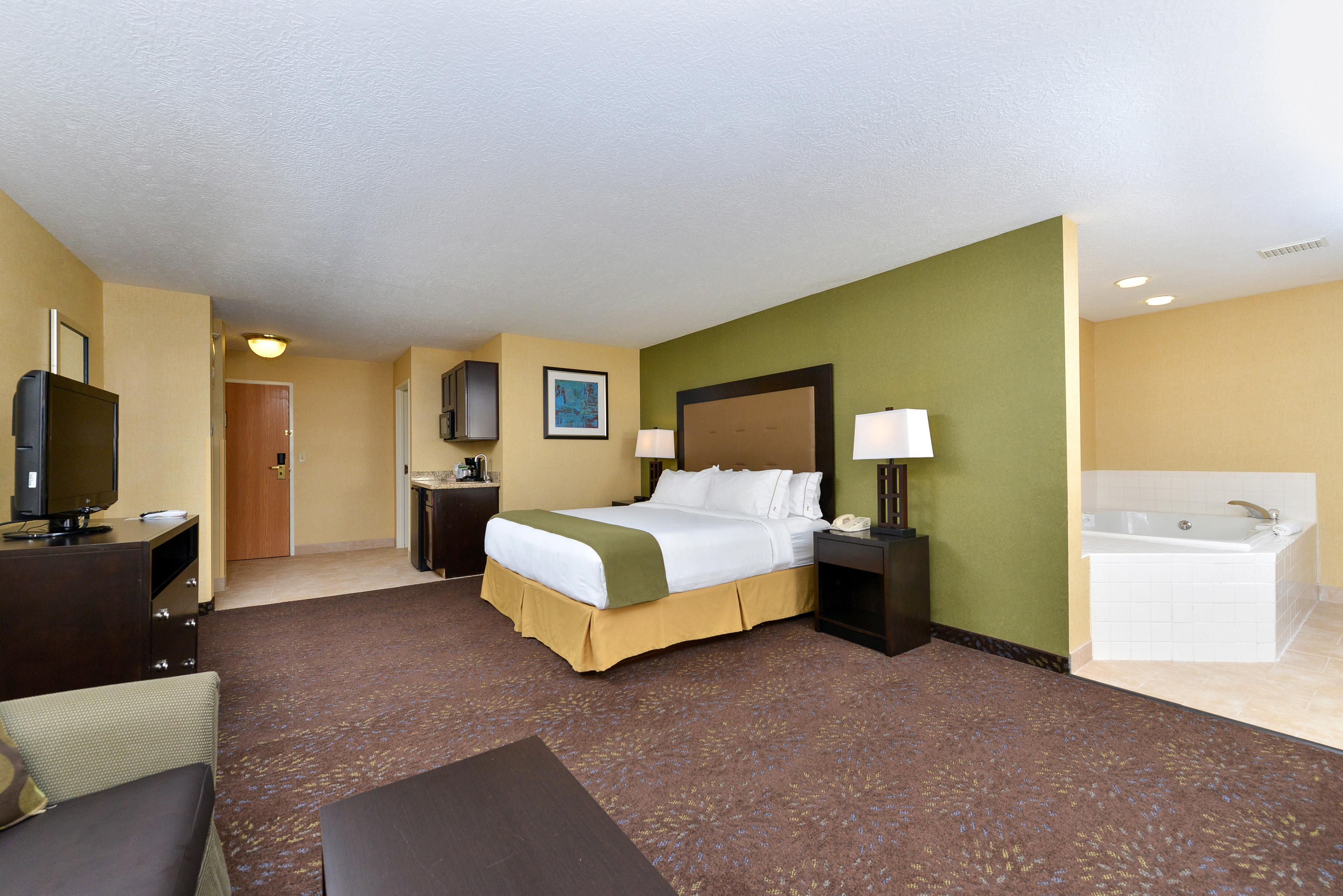Holiday Inn Express Hotel & Suites Charlotte By Ihg Εξωτερικό φωτογραφία